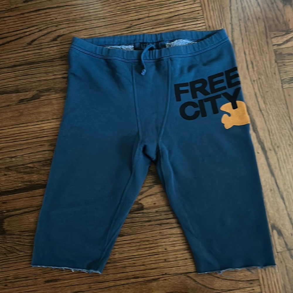 Free City shorts